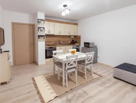 Ioama Island בורגאס